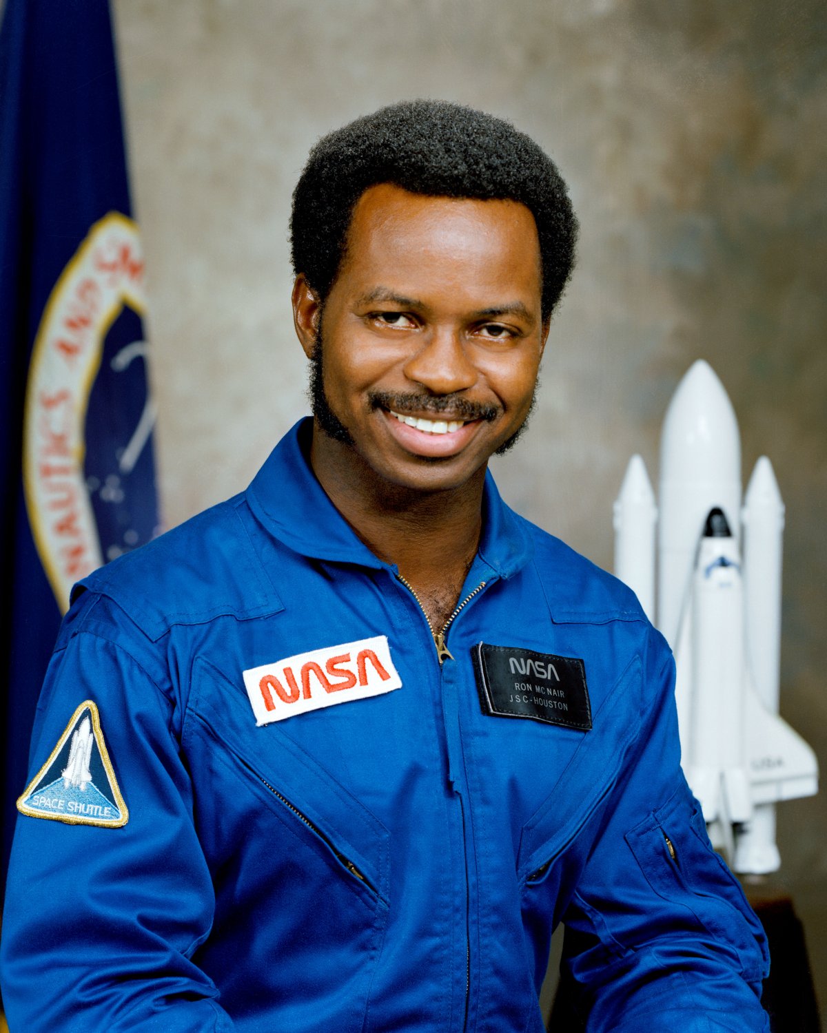 Ronald Erwin McNair