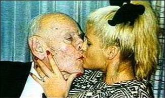 Anna Nicole Smith Marries 89-Year-Old Billionaire