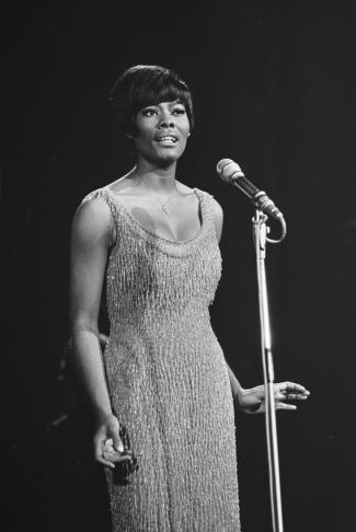 Dionne Warwick