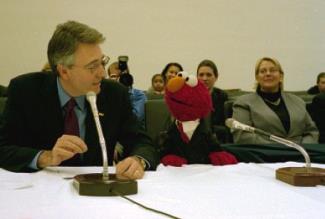 Elmo Testifies Before Congress